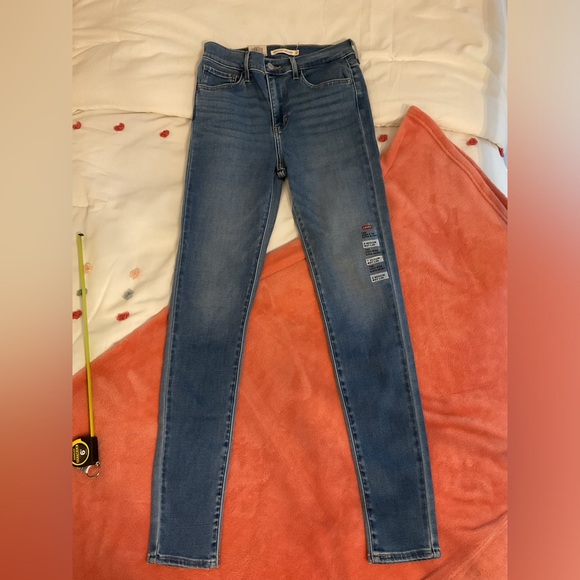 NWT 720 HIGH RISE SUPER SKINNY
WOMEN'S JEANS W27 L30 (size 4) - Picture 4 of 9